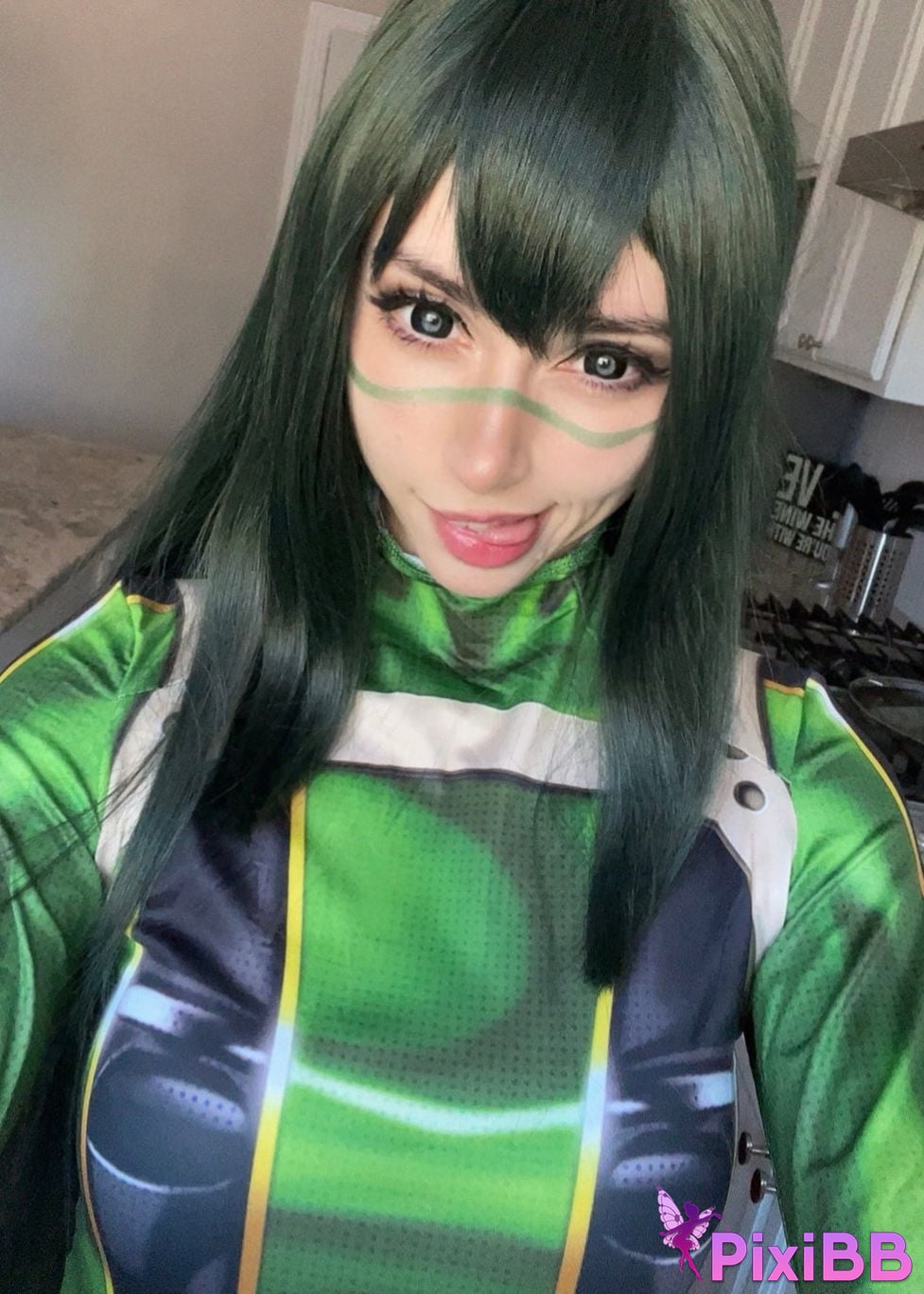 Duckie Cos Tsuyu Asui PixiBB.COM 2