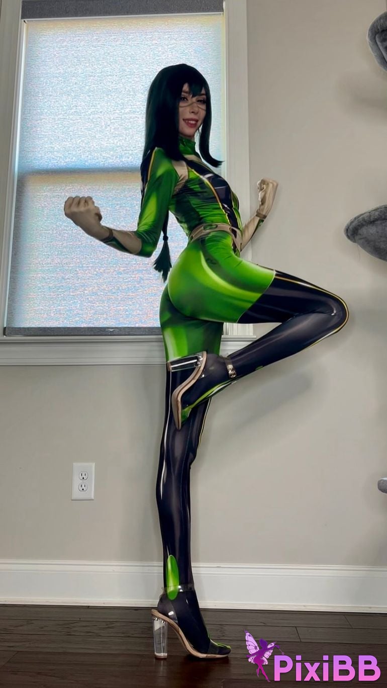 Duckie Cos Tsuyu Asui PixiBB.COM 7