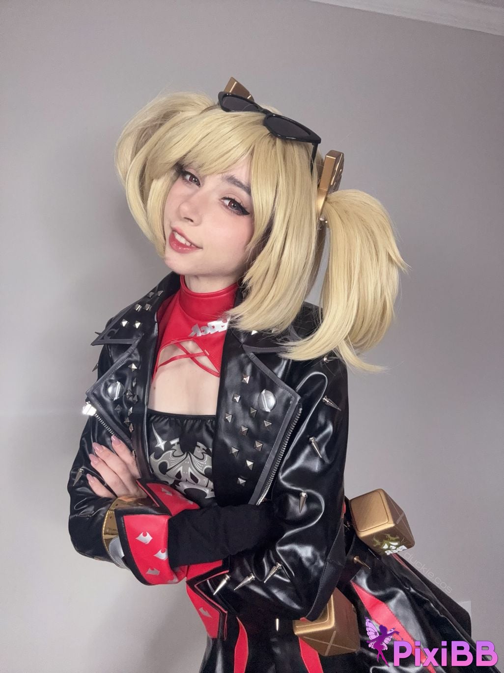 Duckie Cos Burnice PixiBB.COM