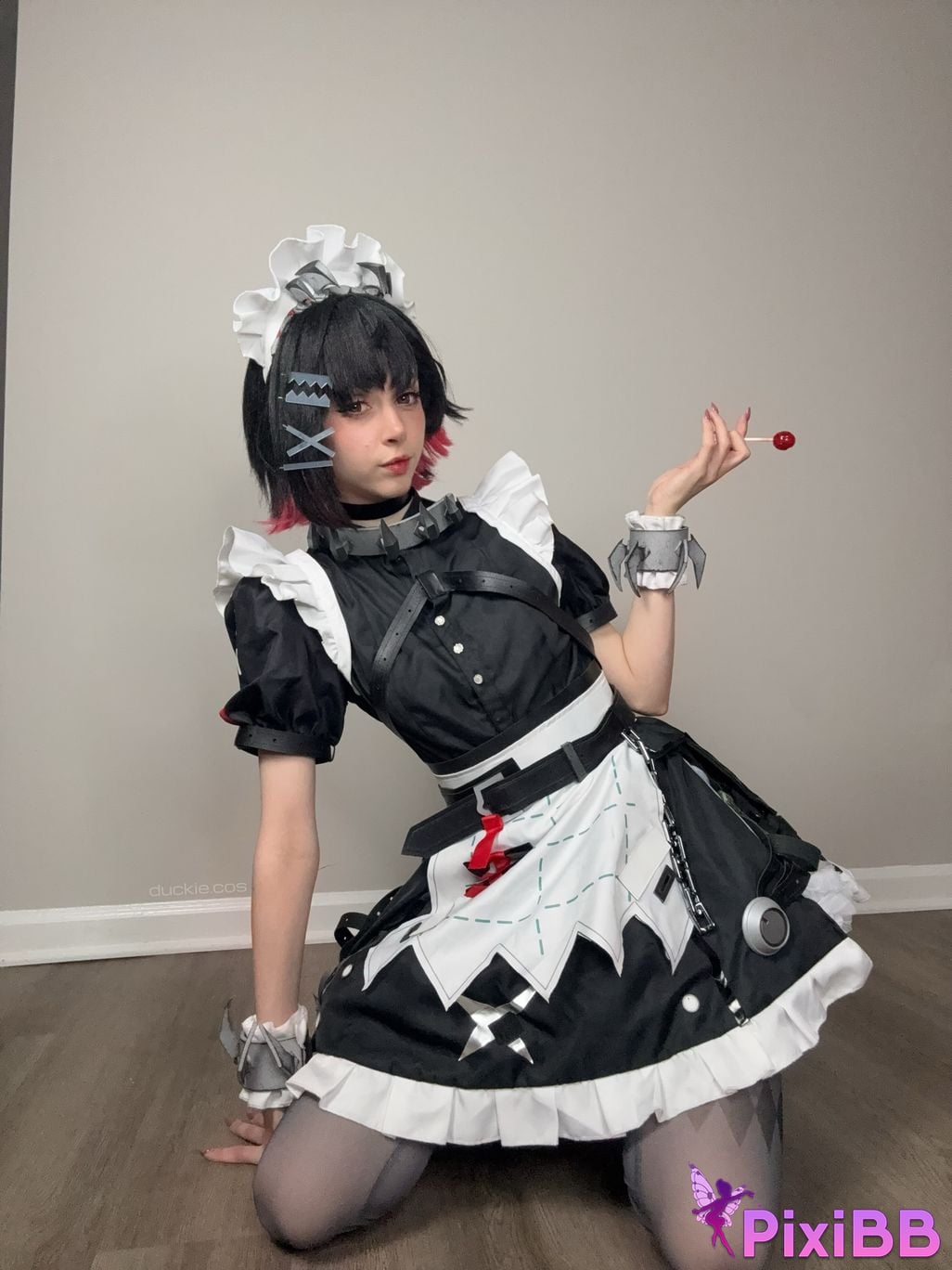 Duckie Cos Ellen Joe PixiBB.COM 11