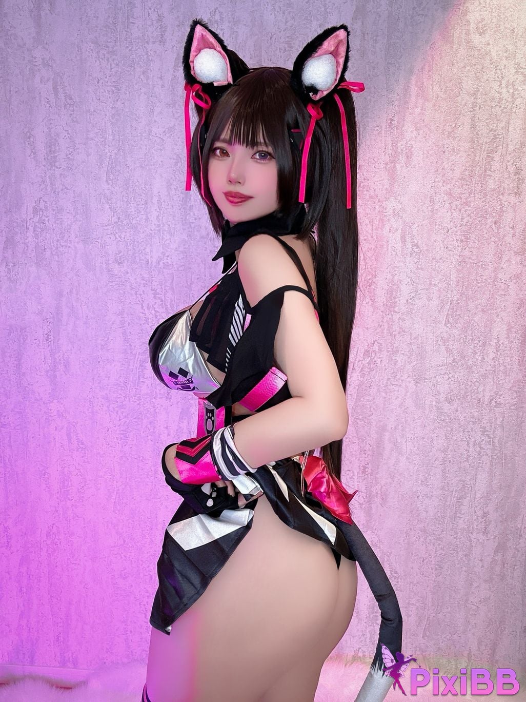 Uri11 27 Nero (NIKKE) PixiBB.COM 10