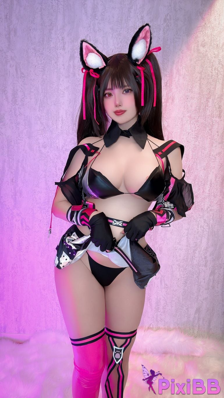 Uri11 27 Nero (NIKKE) PixiBB.COM 12