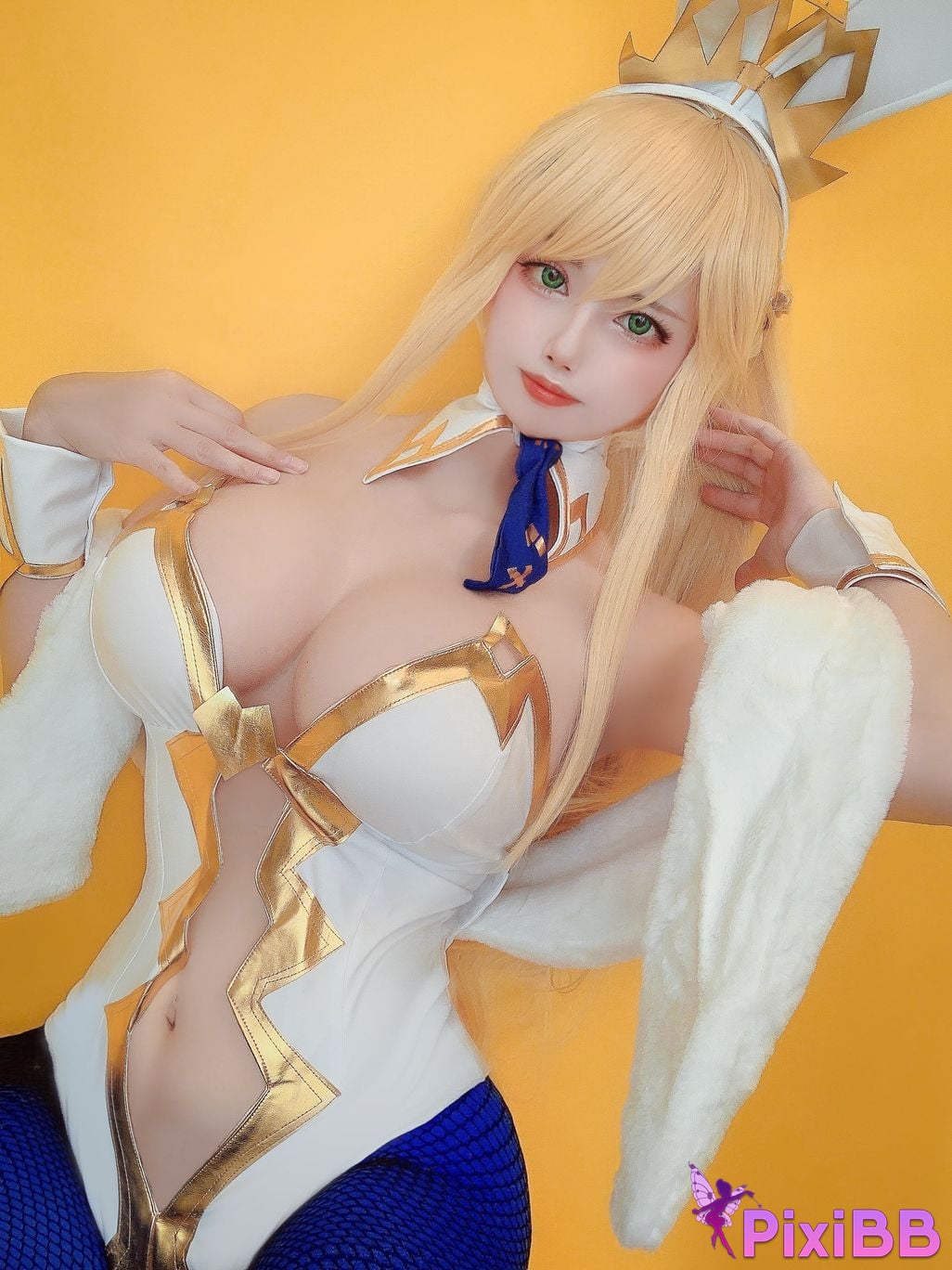 Uri11 27 Artoria Pendragon Ruler PixiBB.COM 4