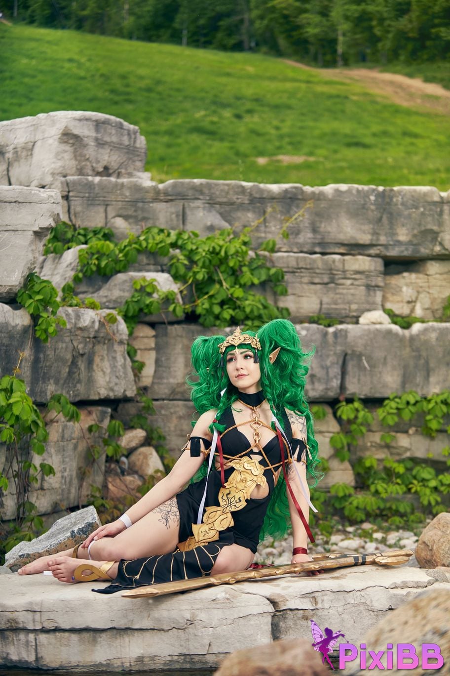 Luxlo Cosplay Sothis PixiBB.COM 12