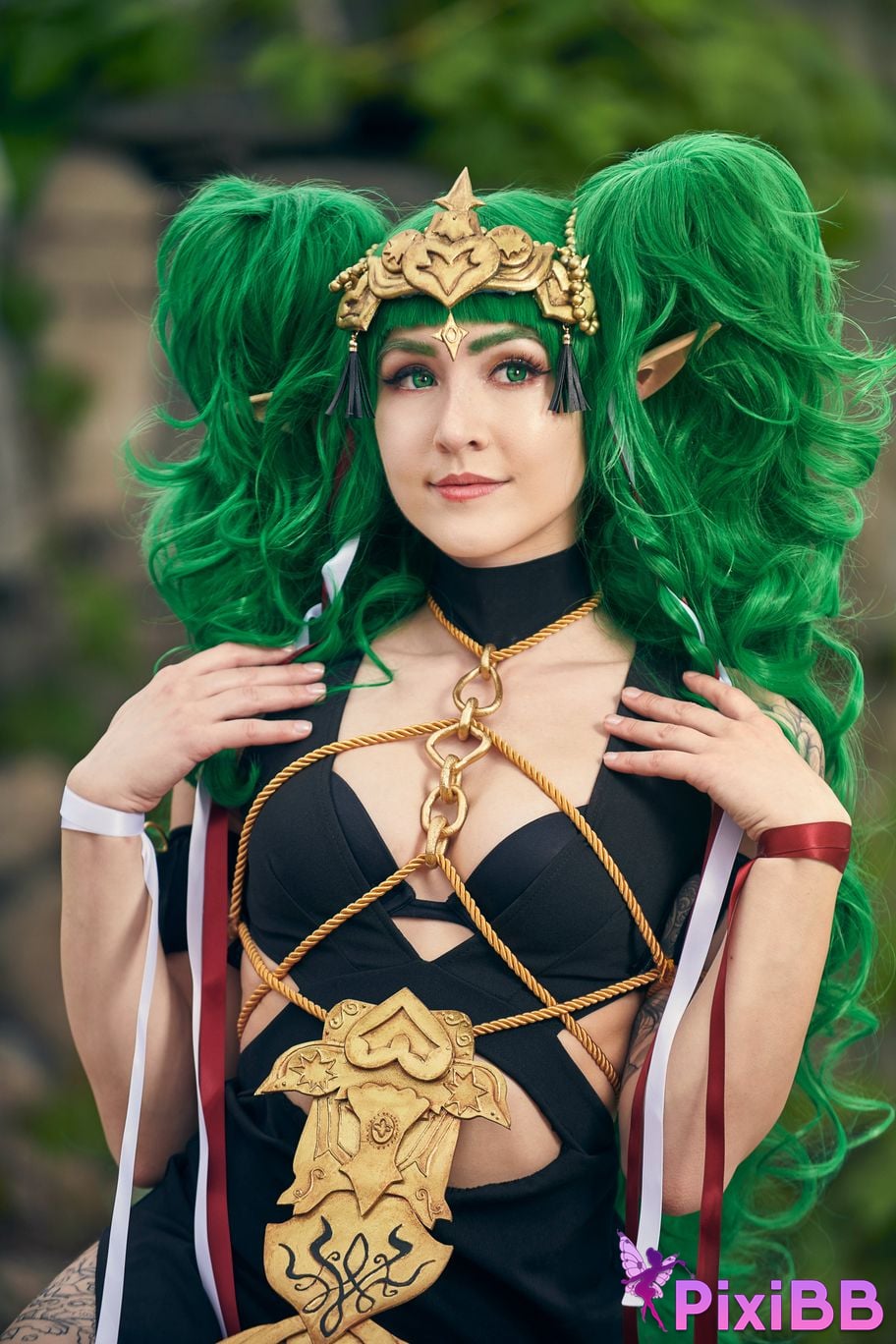Luxlo Cosplay Sothis PixiBB.COM 13