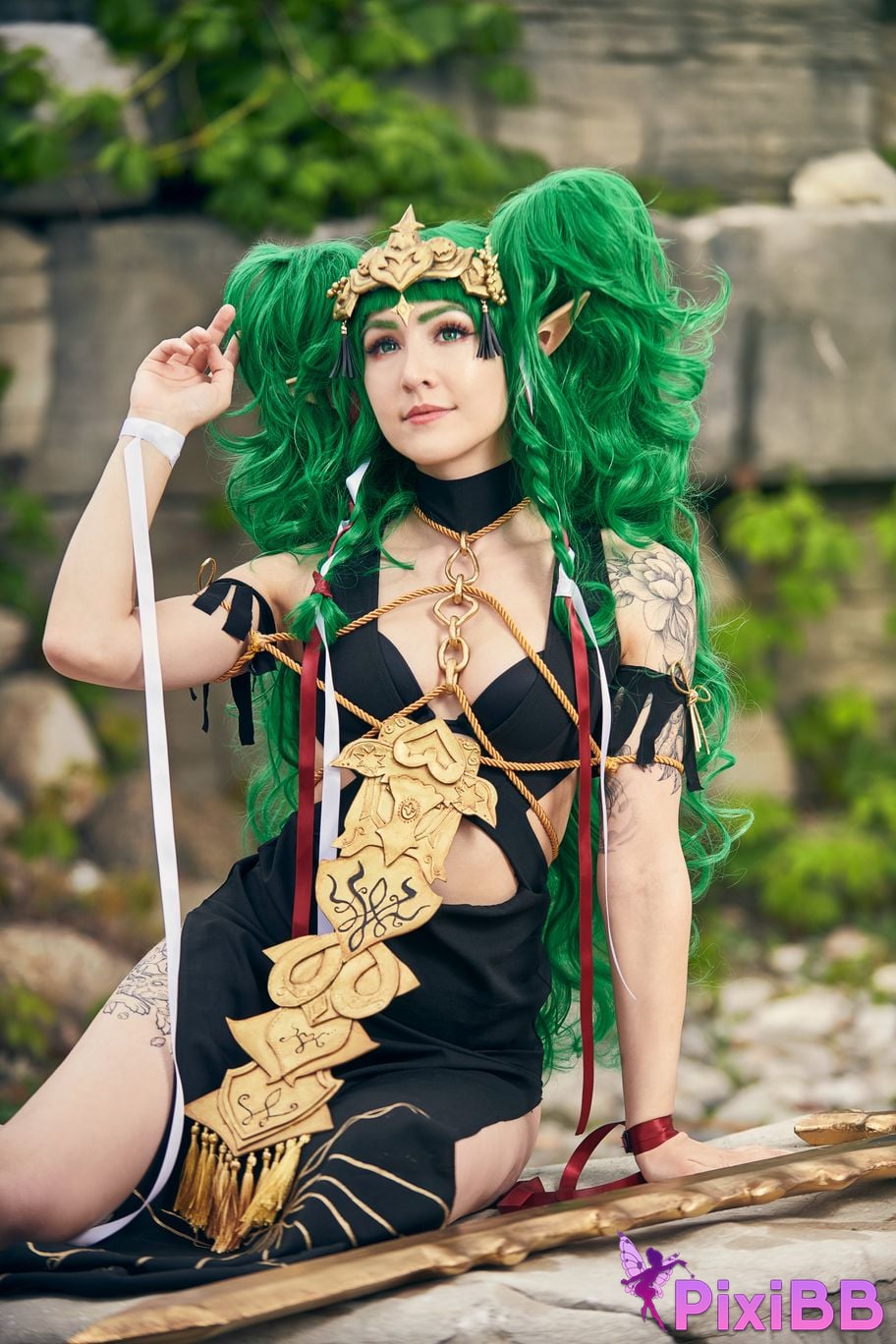 Luxlo Cosplay Sothis PixiBB.COM 14