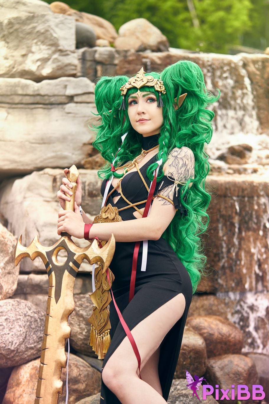 Luxlo Cosplay Sothis PixiBB.COM 3