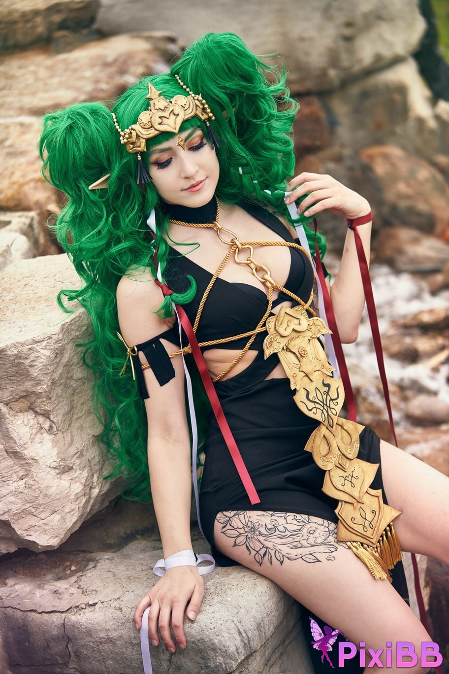 Luxlo Cosplay Sothis PixiBB.COM 5