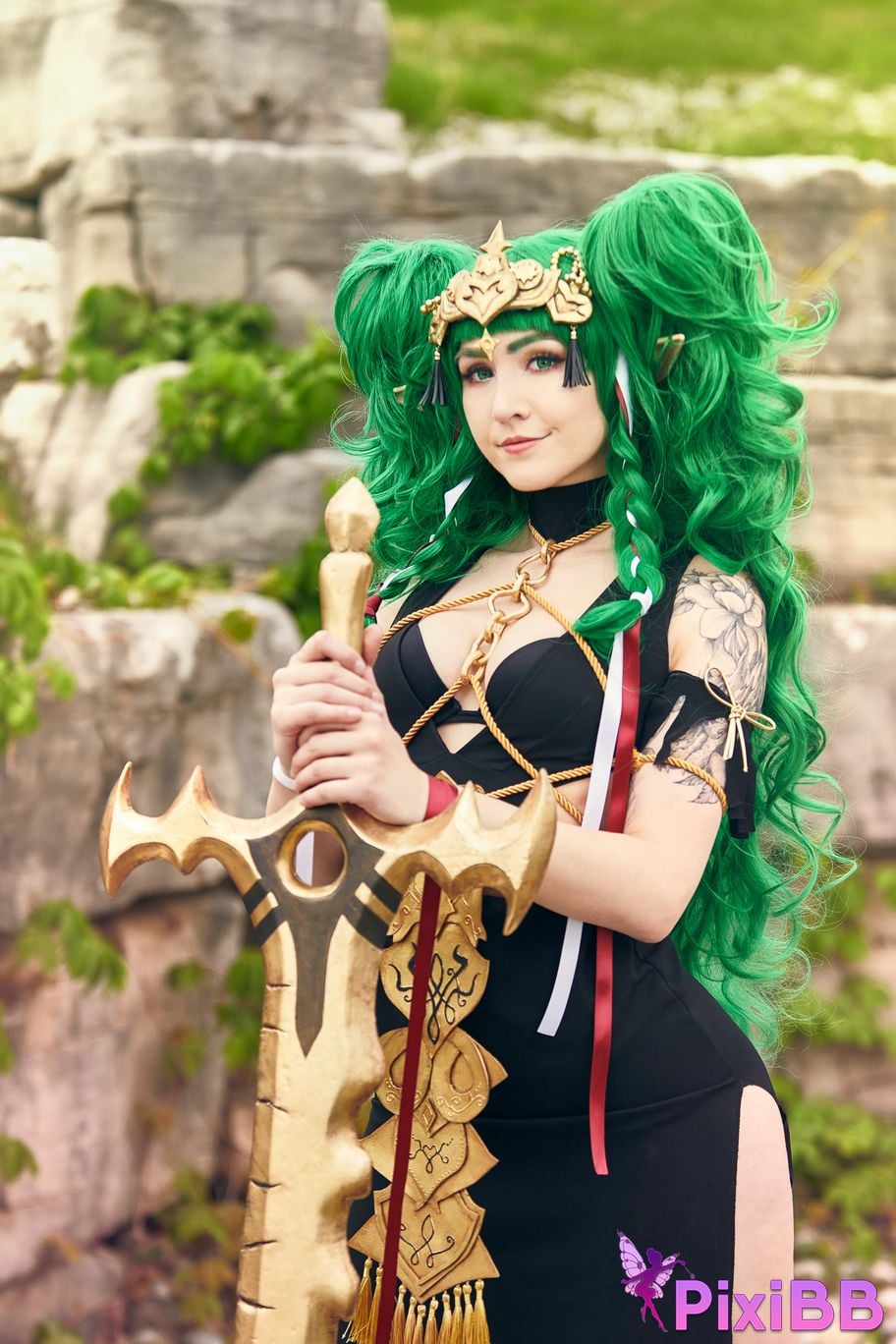 Luxlo Cosplay Sothis PixiBB.COM