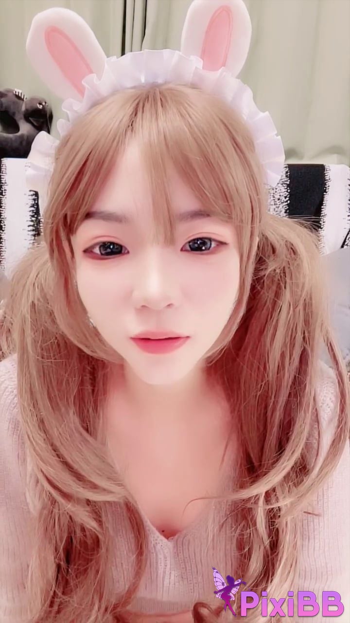 Gu Zhizhi Su Qing A collection of videos the squirting goddess with a perfect combination Tianyu 02 PixiBB.COM 011