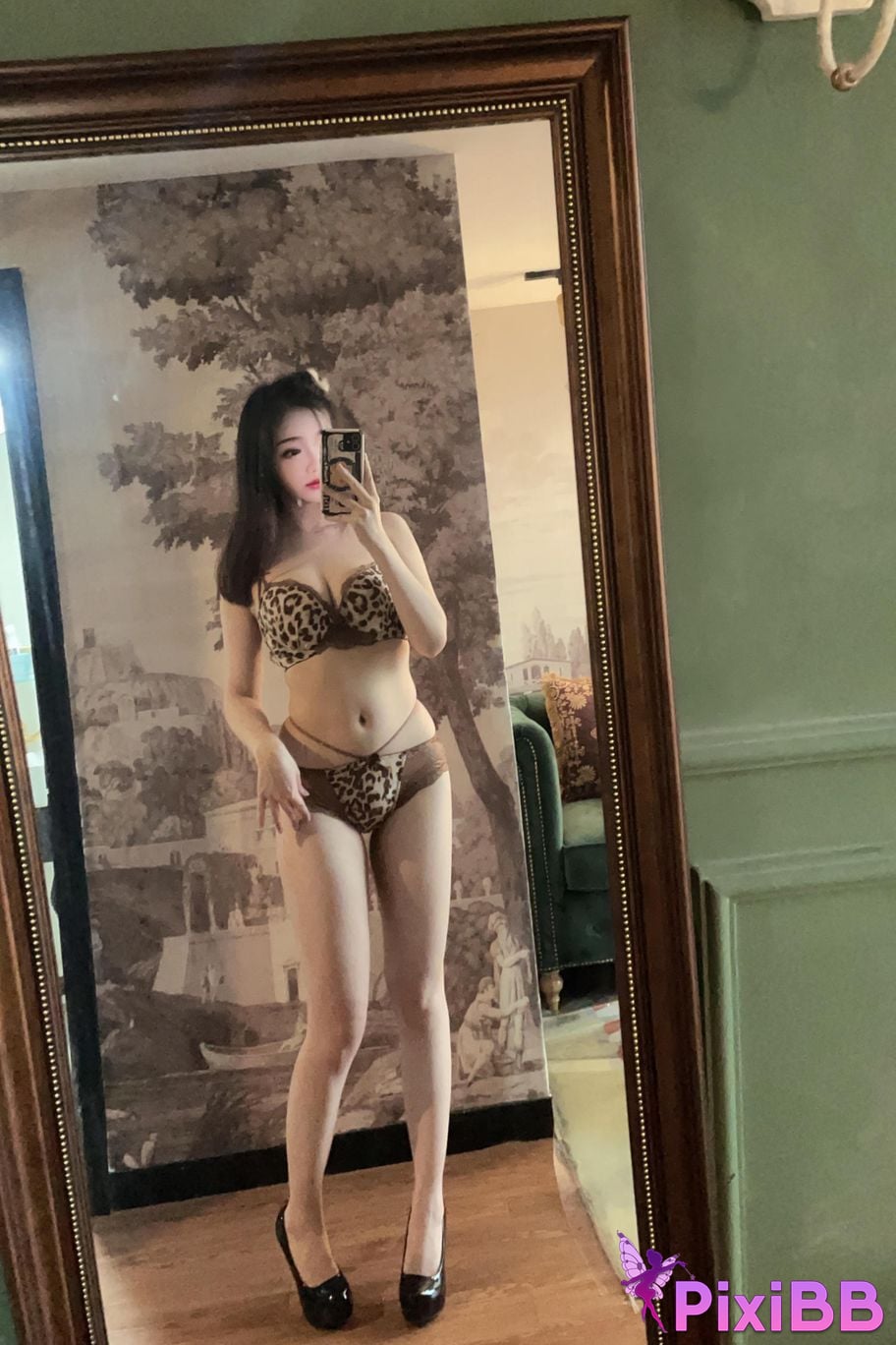 Cosplayer Xue Qing Astra Valentines Day Leopard Print Underwear PixiBB.COM 043