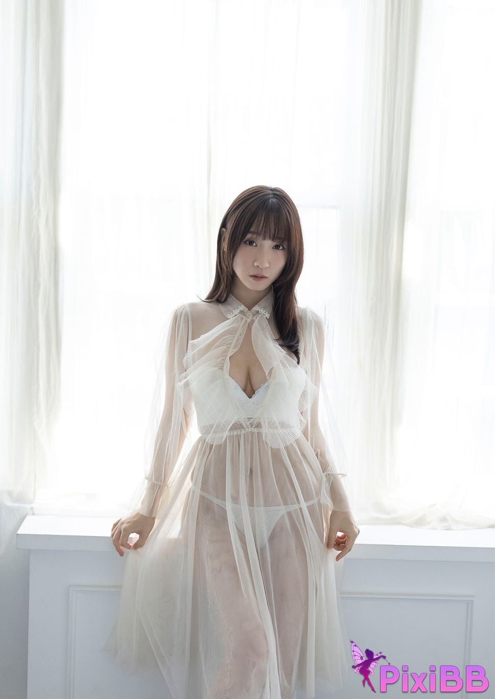 Japanese Idol Moe Iori a quiet holiday Spisan gravure photo book PixiBB.COM 006