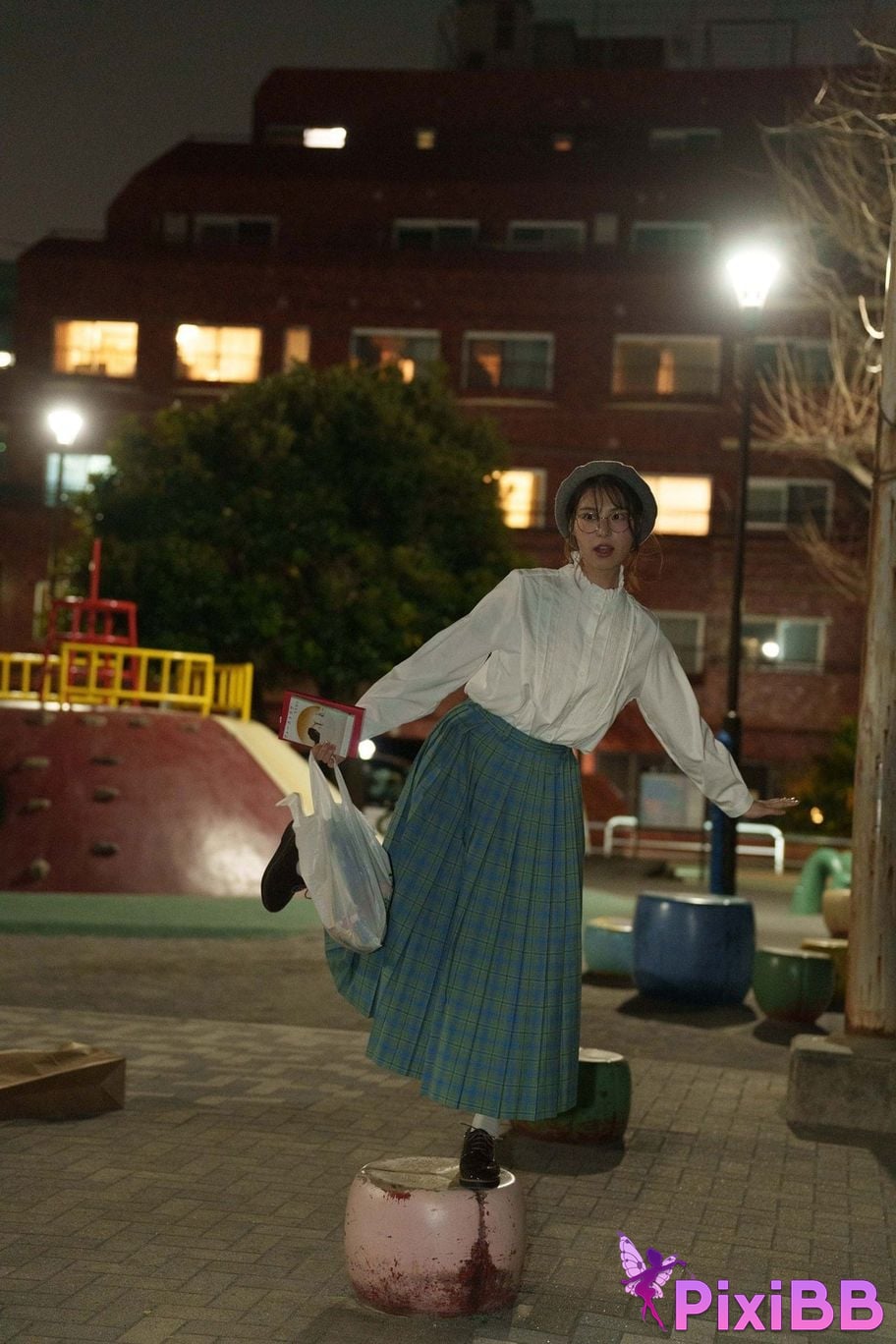 Japanese Idol Iori Sagara We shouldnt mix... SPA digital photo book BOOKS PixiBB.COM 004