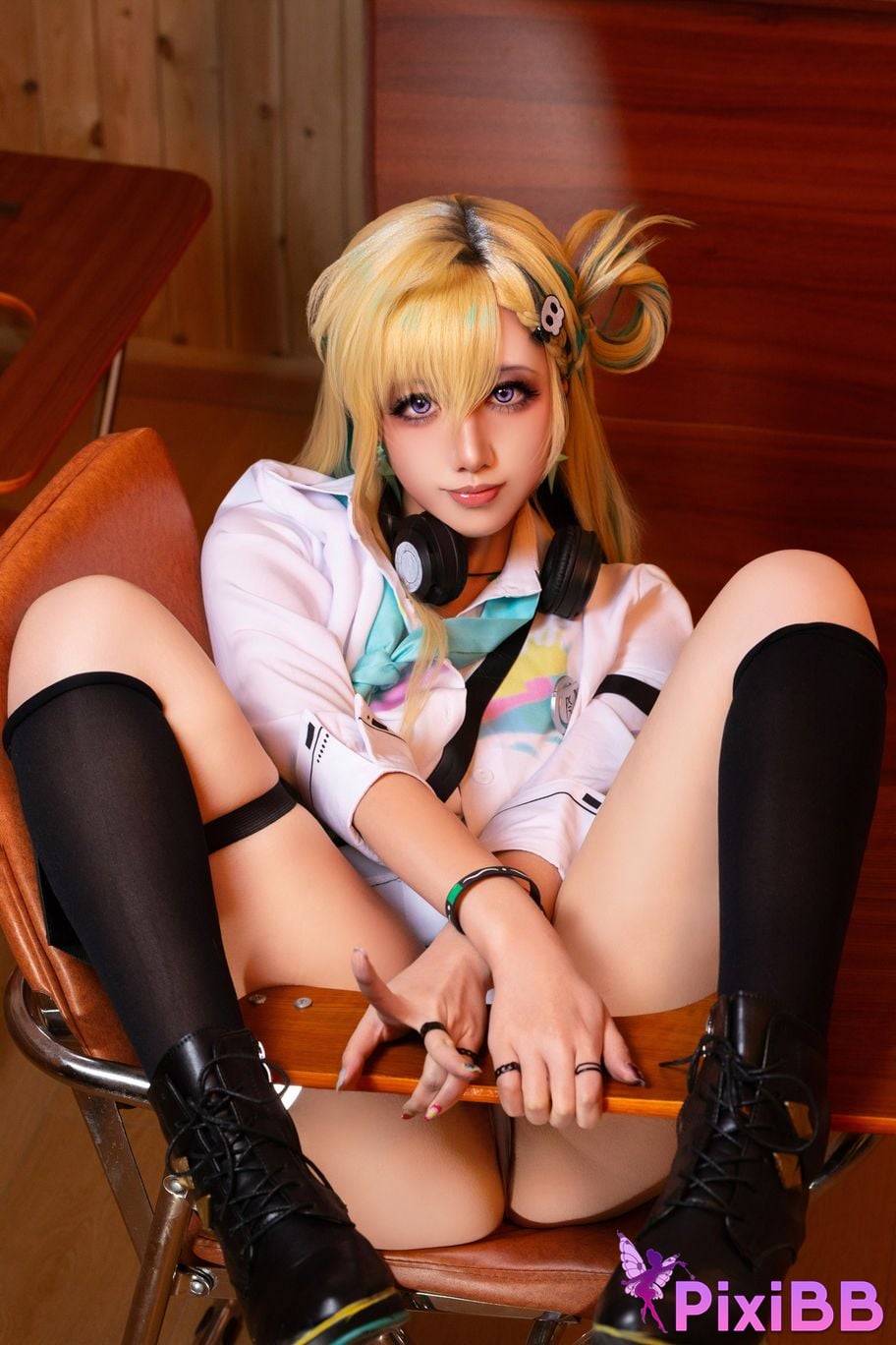 Cosplayer Jiao Rou Ji Walk u re Lynae PixiBB.COM 025