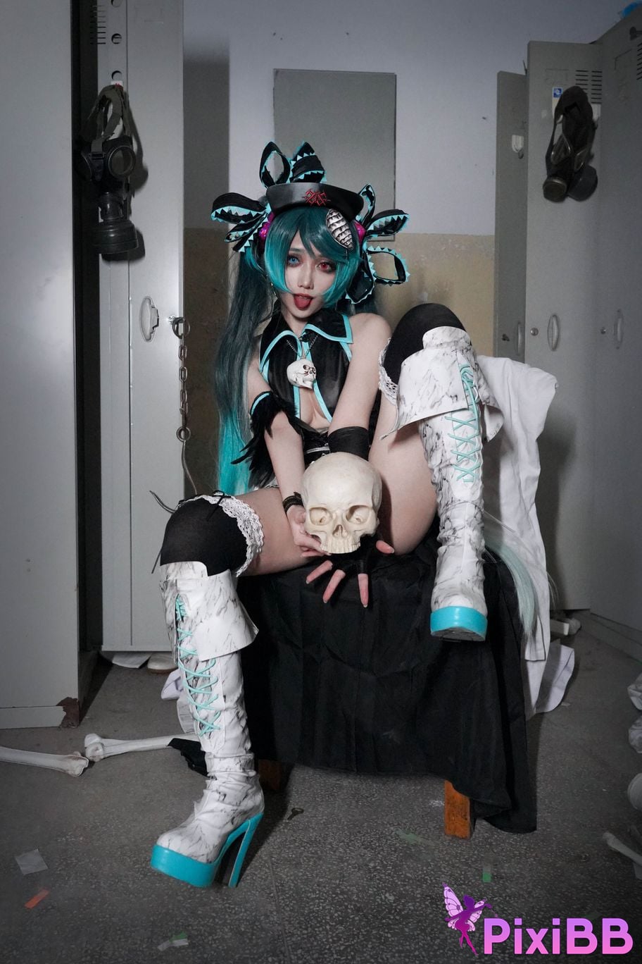 Coser Jiao rou ji Walkure PixiBB.COM 023