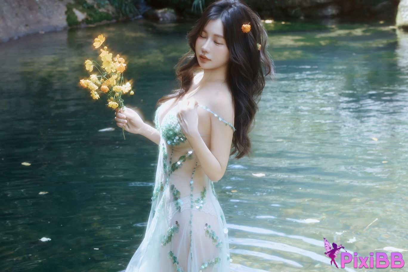 XR Uncensored Yin Tian R18 Xiuren.com Model Ridge by the Water PixiBB.COM 005