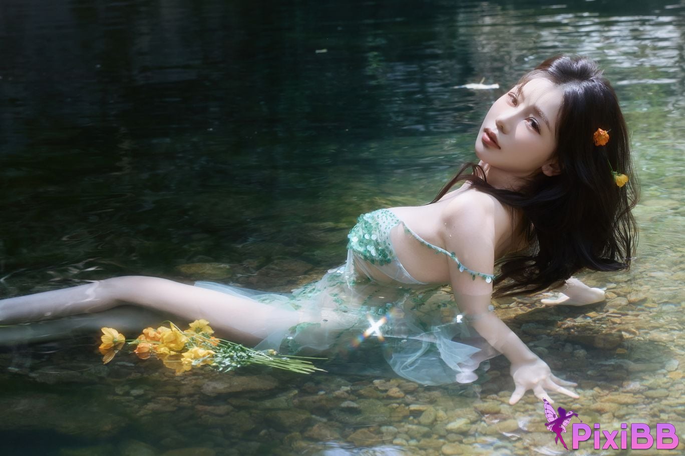 XR Uncensored Yin Tian R18 Xiuren.com Model Ridge by the Water PixiBB.COM 016