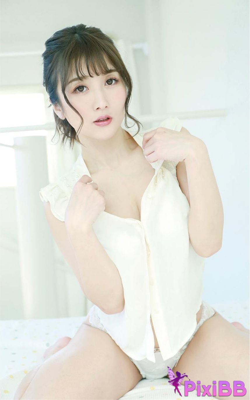 Japanese Idol Hibiki Oh tsuki Otsuki good night fiction PixiBB.COM 014