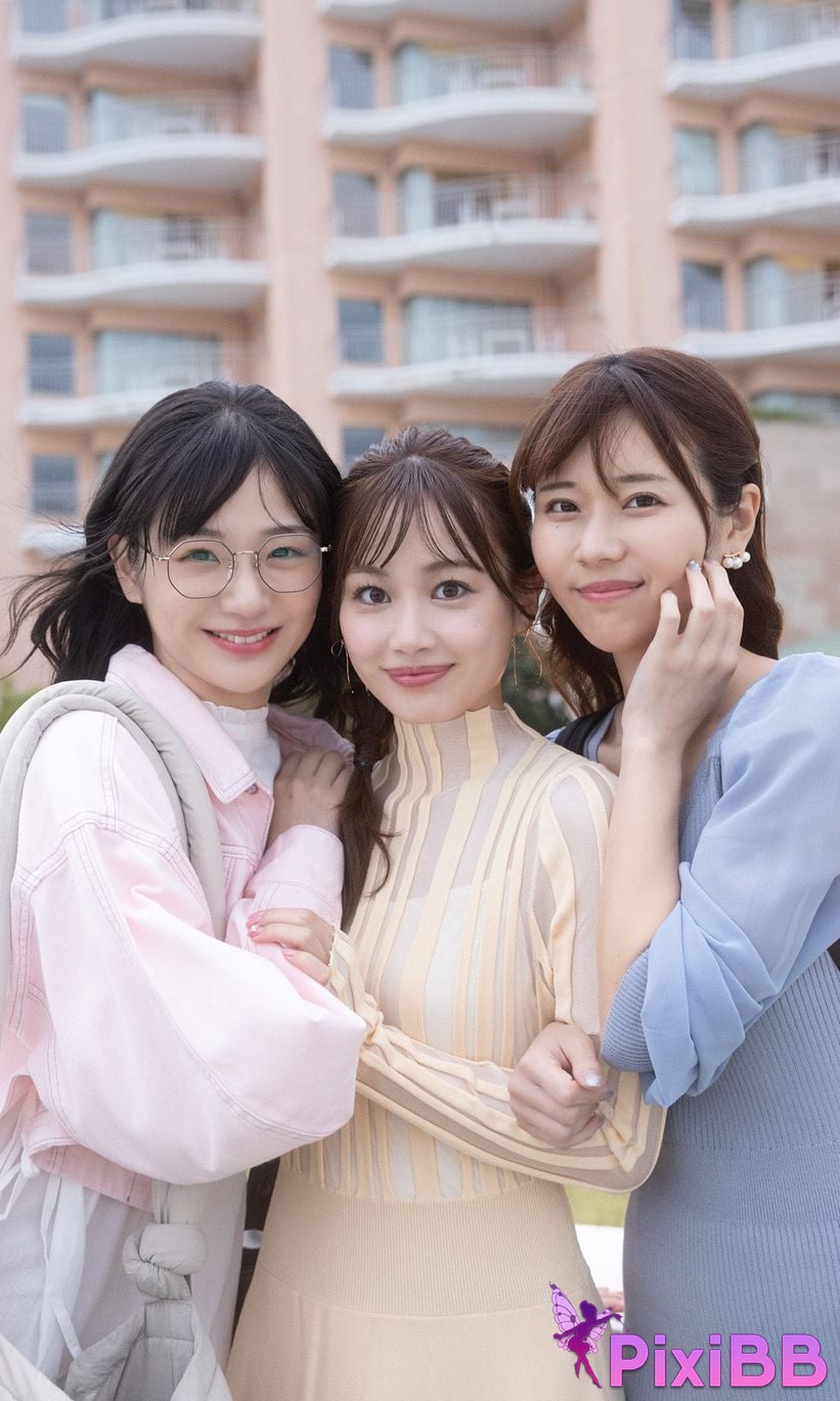 Japanese Idol Kasumi Hasegawa Yui Ito Yuki Mizuhara Digital only our bruises photo collection colleague at work 3 As a result of coming to hot spring inn for employee train 004 PixiBB.COM