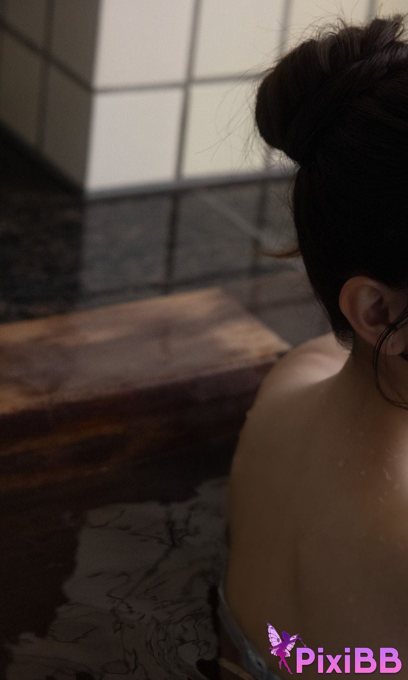 Japanese Idol Kasumi Hasegawa Yui Ito Yuki Mizuhara Digital only our bruises photo collection colleague at work 3 As a result of coming to hot spring inn for employee train 038 PixiBB.COM