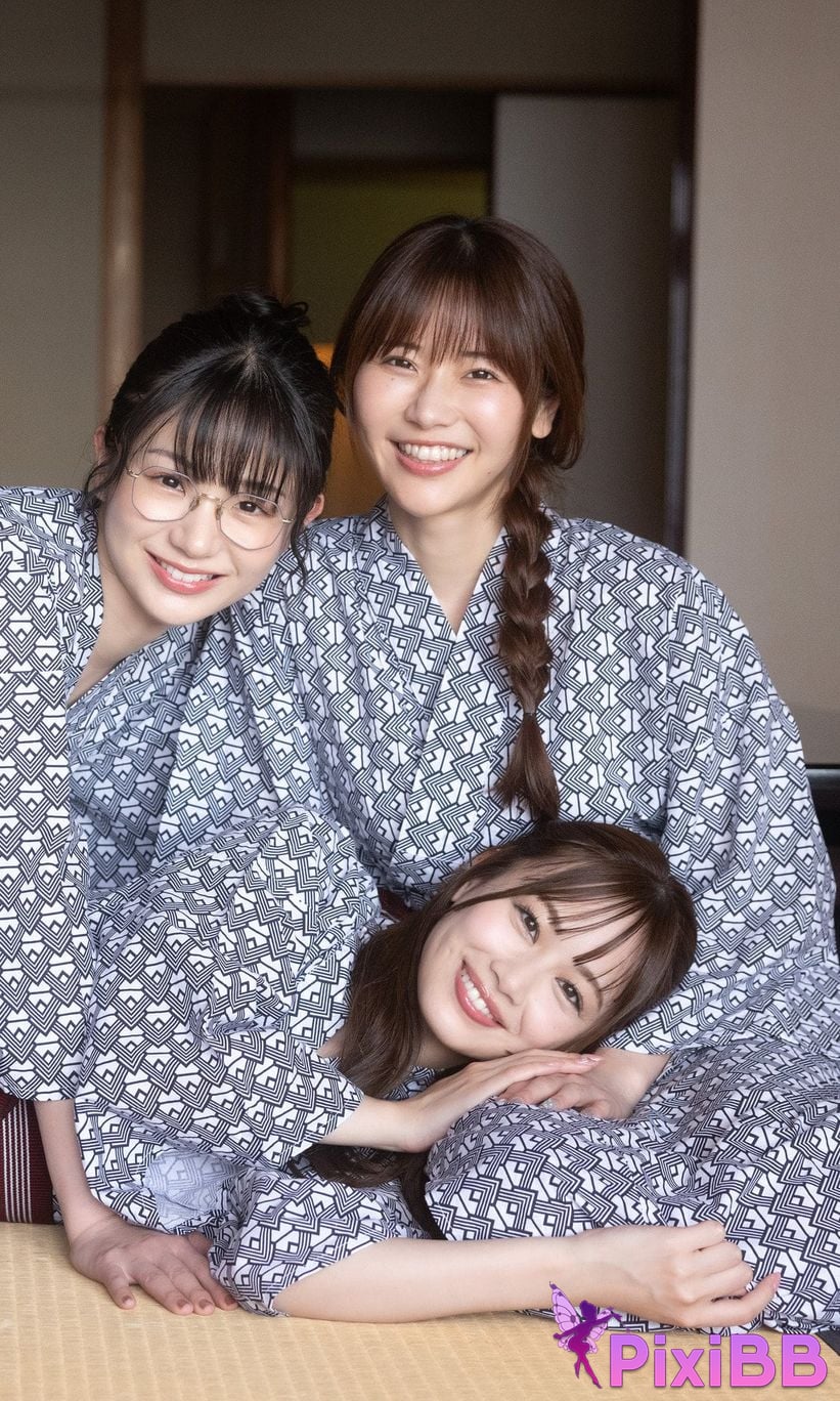 Japanese Idol Kasumi Hasegawa Yui Ito Yuki Mizuhara Digital only our bruises photo collection colleague at work 3 As a result of coming to hot spring inn for employee train 063 PixiBB.COM
