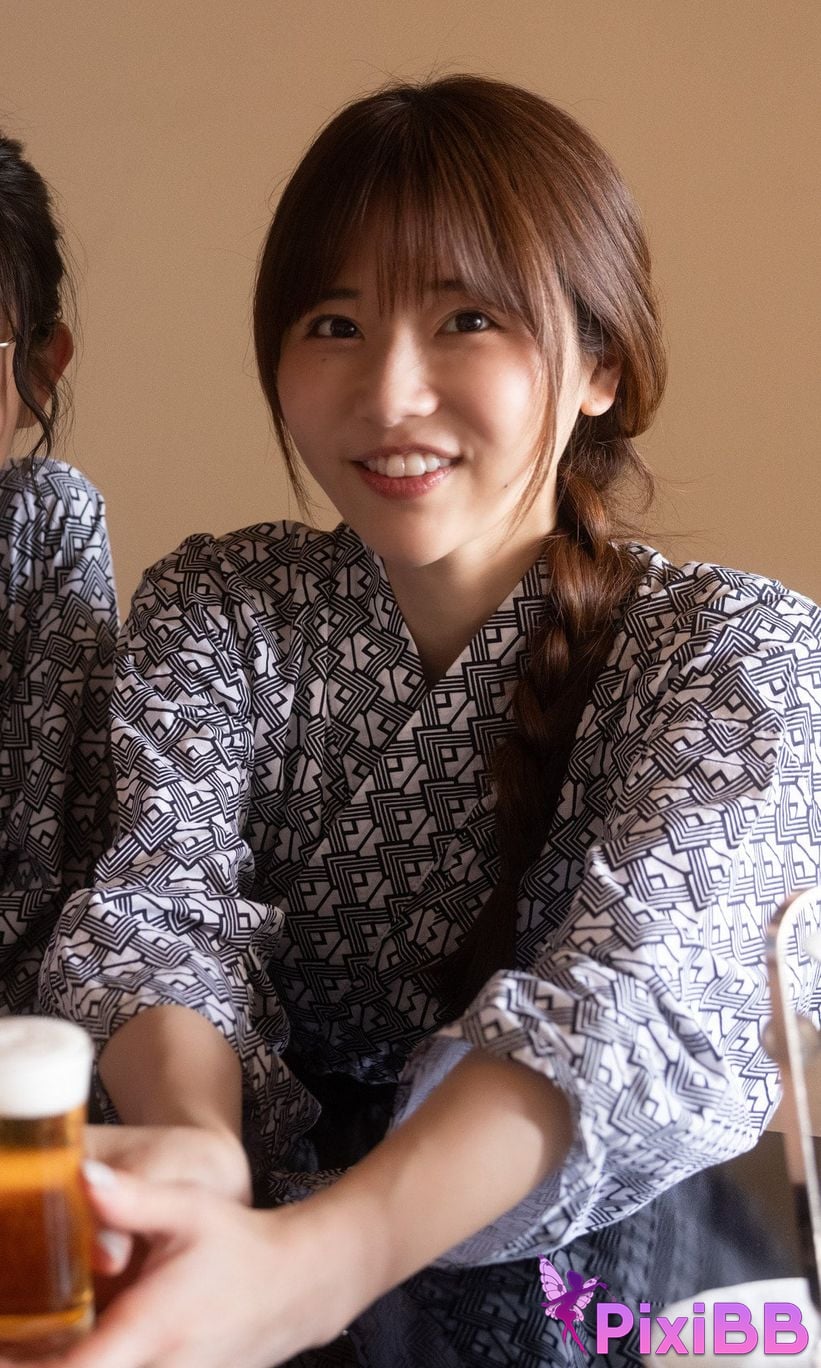 Japanese Idol Kasumi Hasegawa Yui Ito Yuki Mizuhara Digital only our bruises photo collection colleague at work 3 As a result of coming to hot spring inn for employee train 073 PixiBB.COM