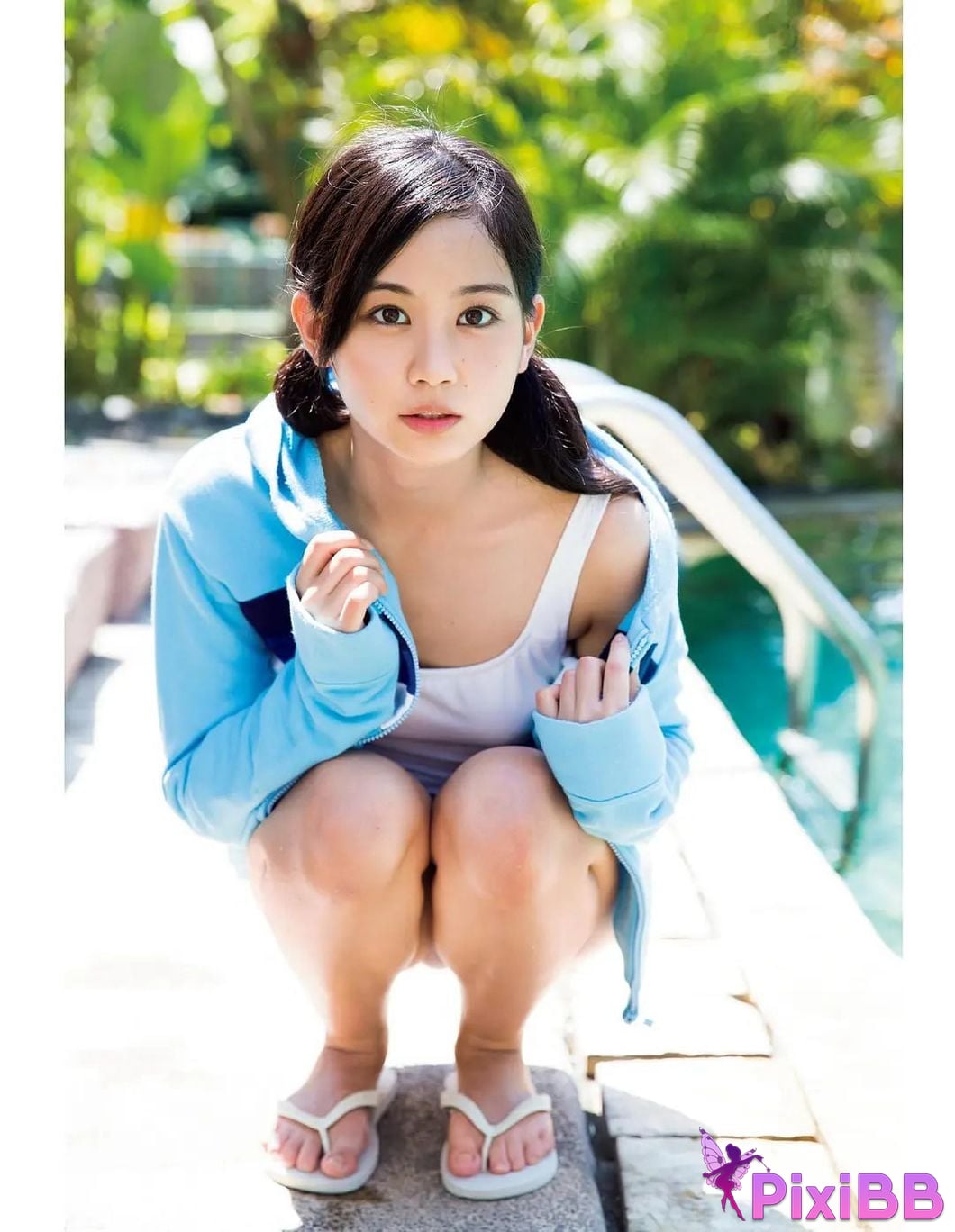 Yui Ito With YUI PixiBB.COM 009