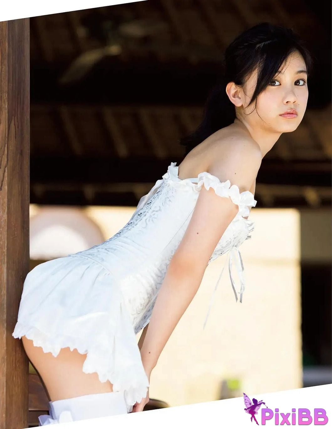 Yui Ito With YUI PixiBB.COM 017