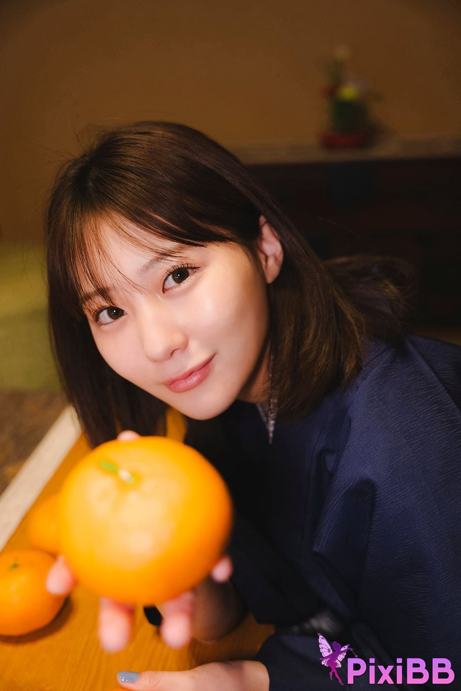 Japanese Idol Miku Tanaka Young Gangan Digital Limited Photo Book silver world PixiBB.COM 027