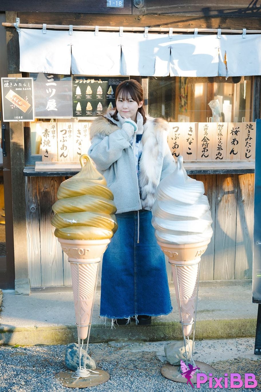 Japanese Idol Miku Tanaka Young Gangan Digital Limited Photo Book silver world PixiBB.COM 053