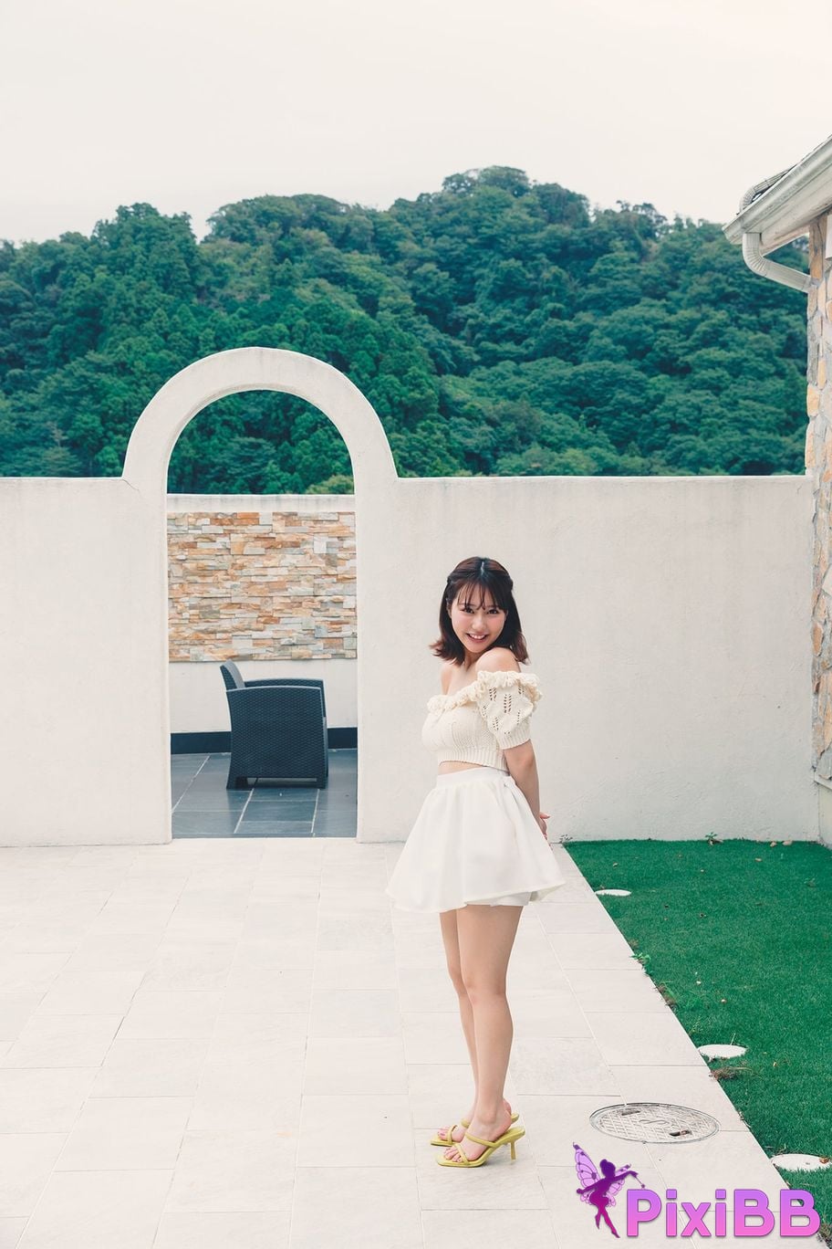 Japanese Idol Miku Tanaka Young Champion Digital Photo Book Endless Shine Never ending brilliance PixiBB.COM 042