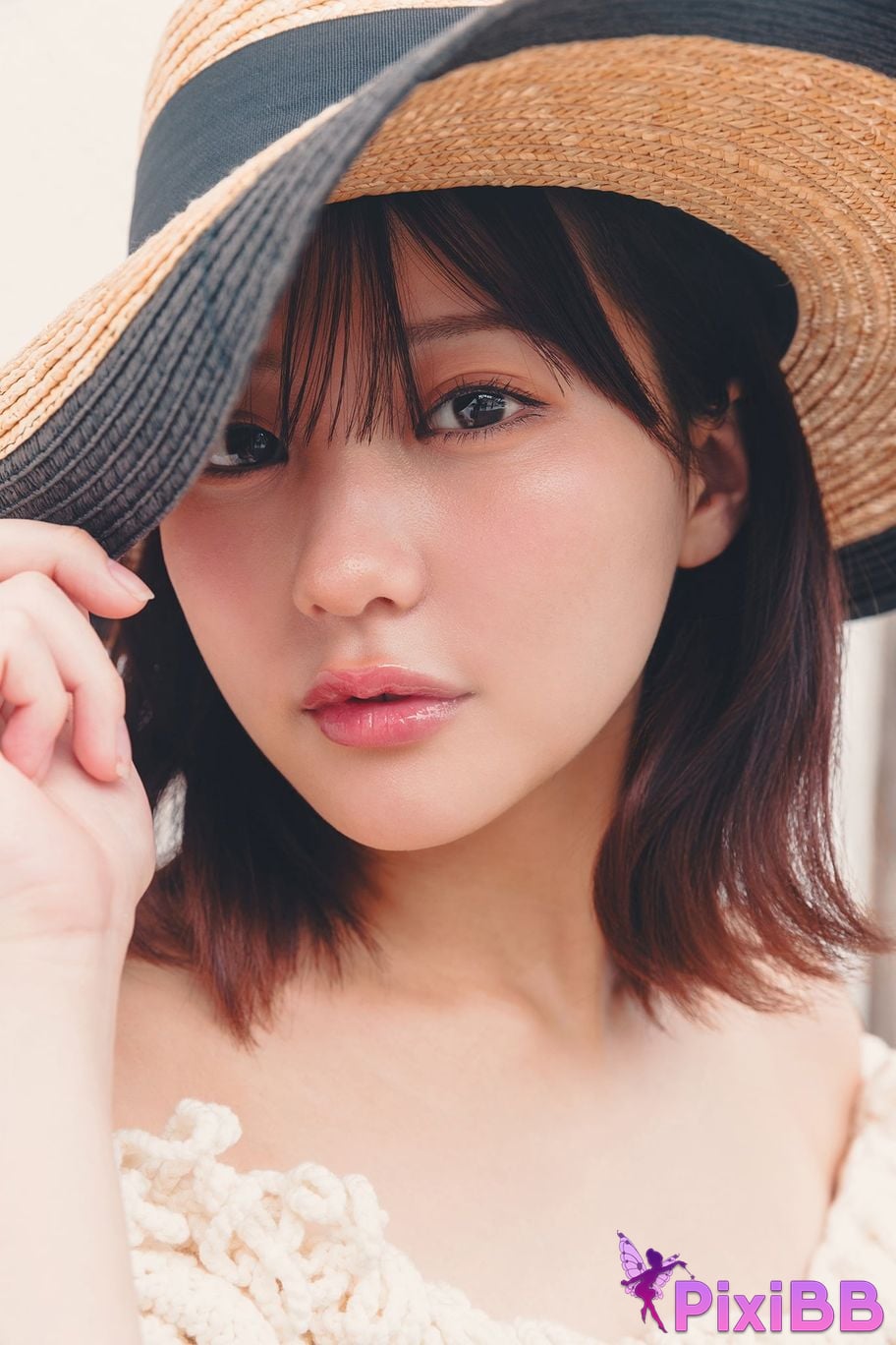 Japanese Idol Miku Tanaka Young Champion Digital Photo Book Endless Shine Never ending brilliance PixiBB.COM 049