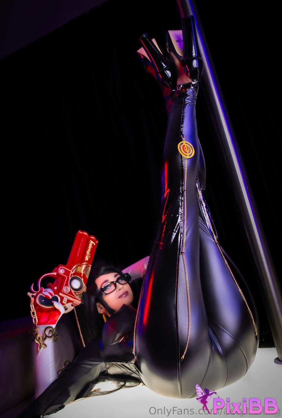 Aery Tiefling Bayonetta PixiBB.COM 1