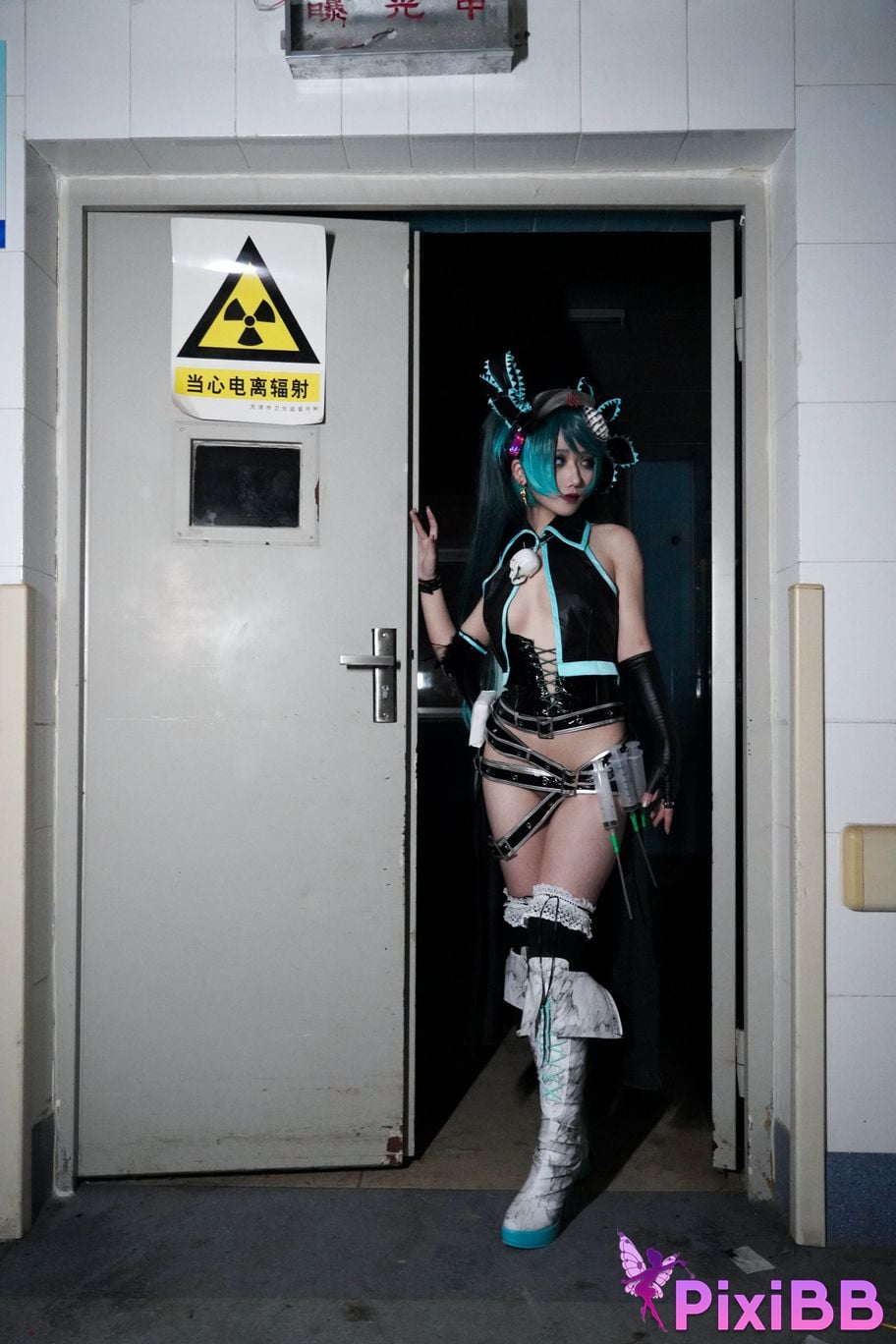 Coser Jiao rou ji Walkure Karune SHI E PixiBB.COM 003