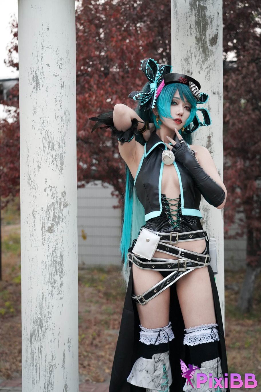 Coser Jiao rou ji Walkure Karune SHI E PixiBB.COM 039