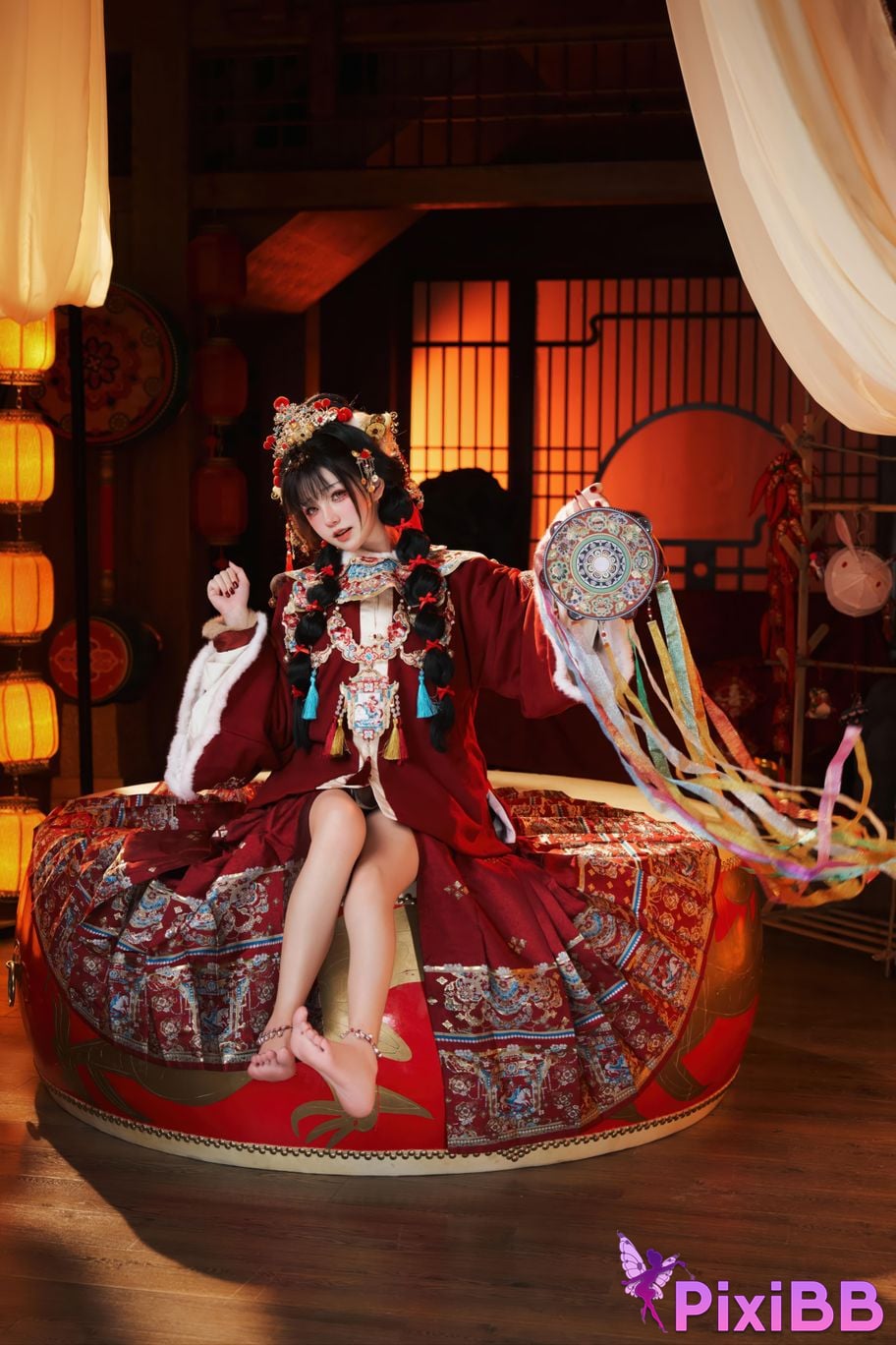 Cosplayer Axun kaOri new year photos PixiBB.COM 036