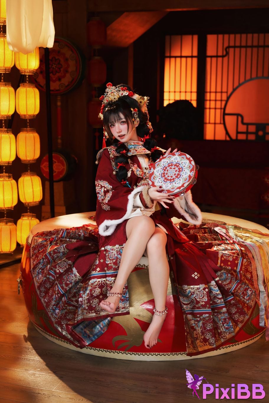 Cosplayer Axun kaOri new year photos PixiBB.COM 037