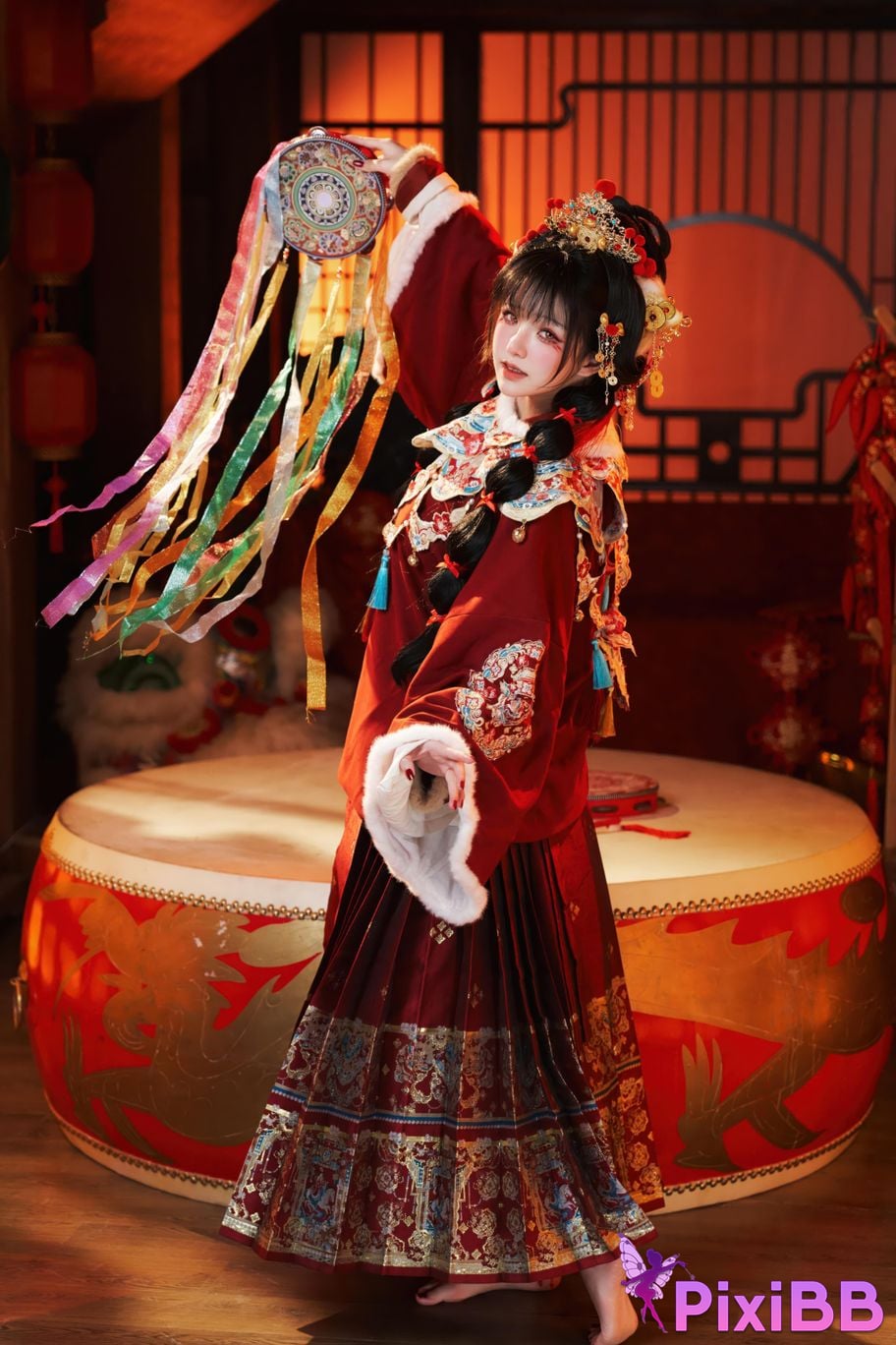 Cosplayer Axun kaOri new year photos PixiBB.COM 042