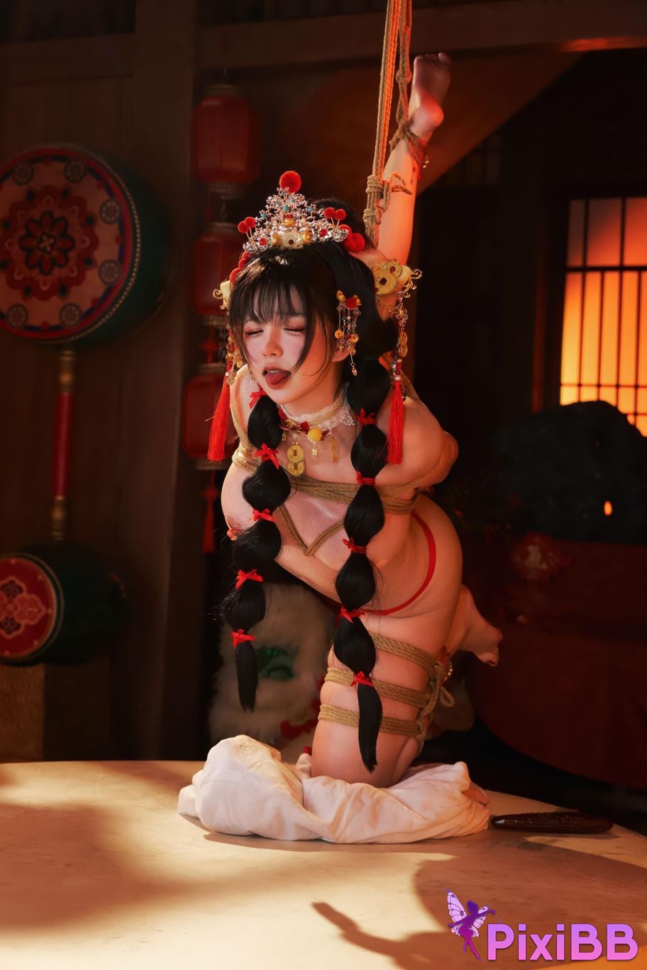 Cosplayer Axun kaOri new year photos PixiBB.COM 092