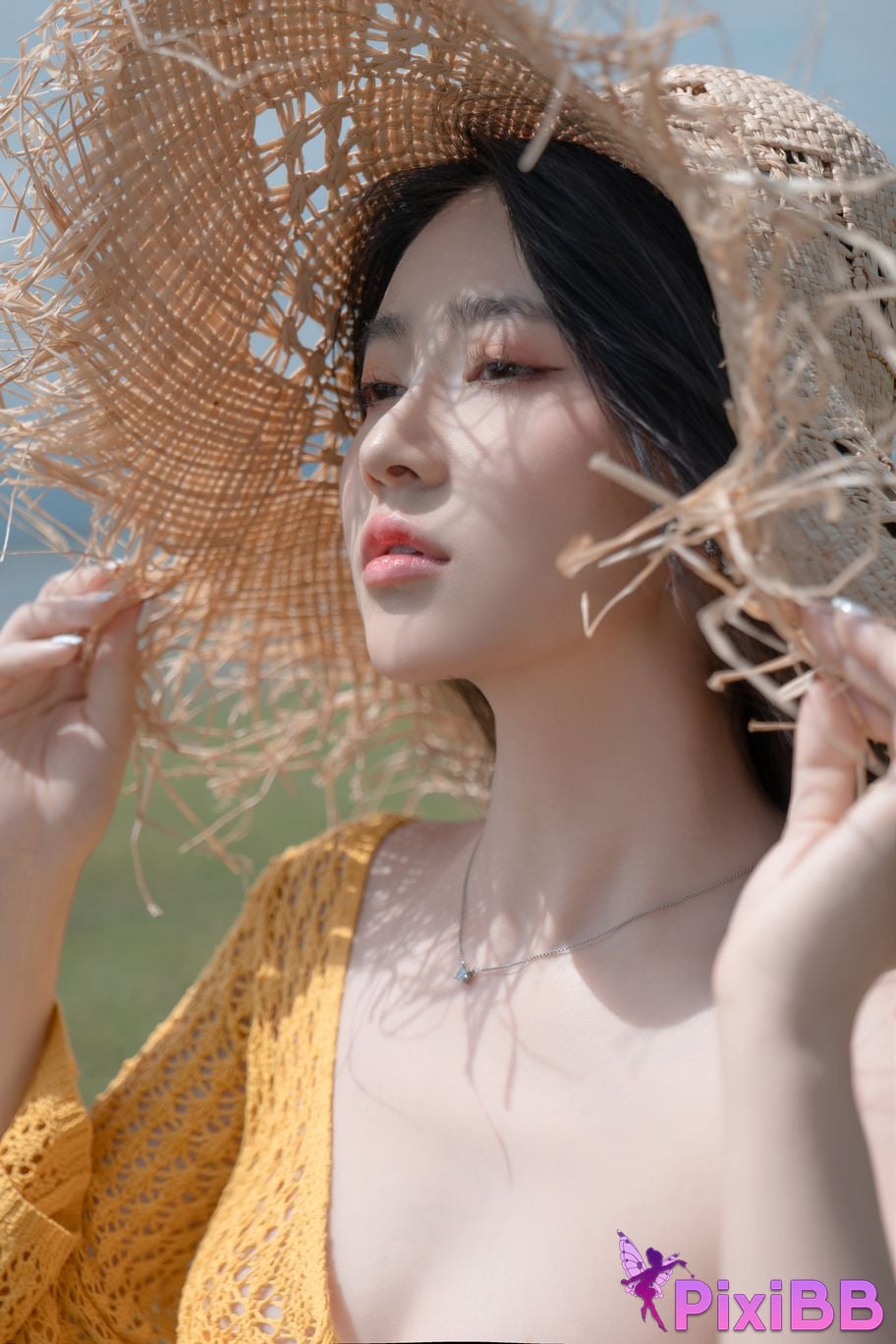 Cosplayer every year Nnian Xia Lu PixiBB.COM 009