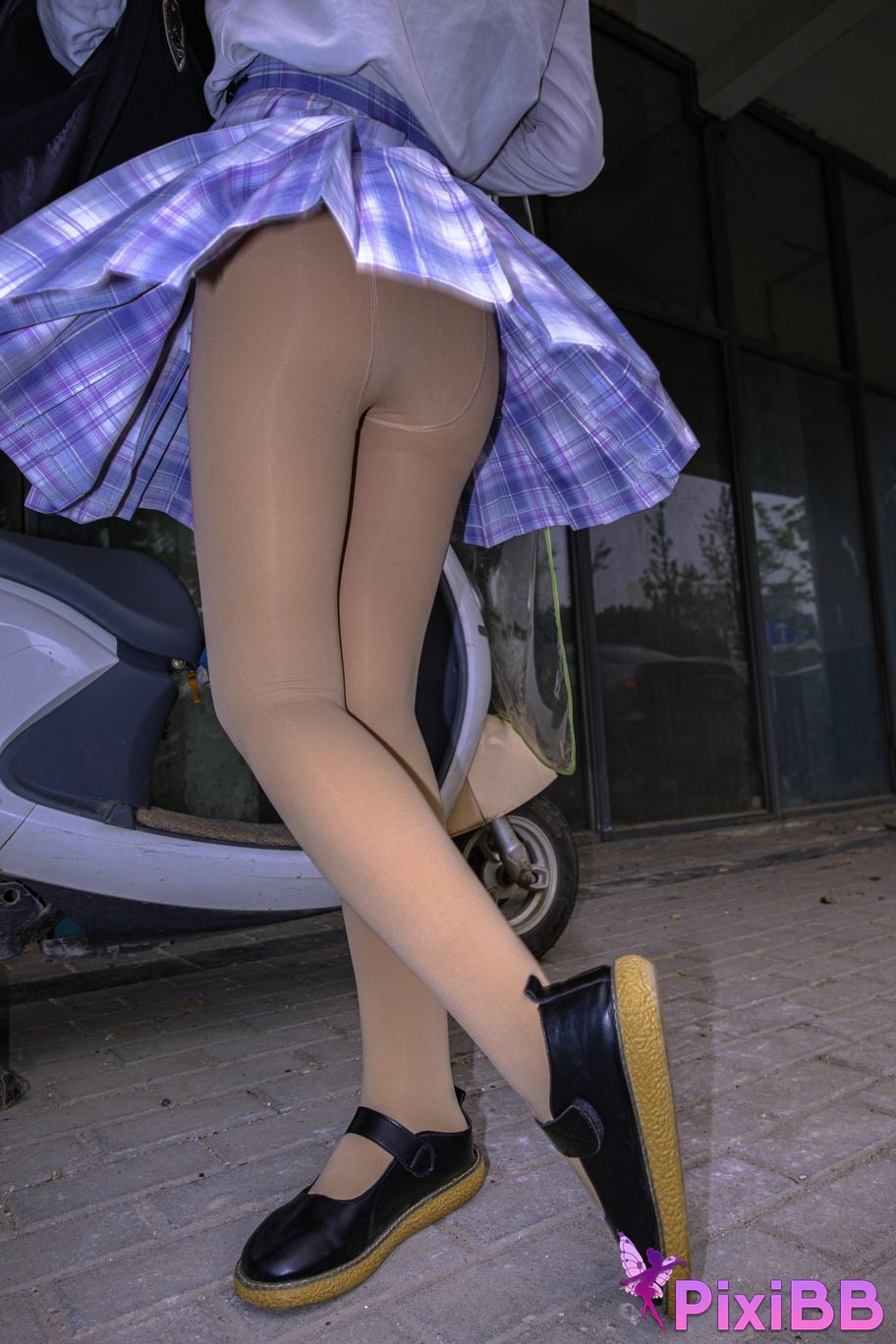 001 300D PixiBB.COM 022