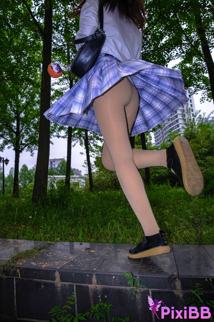 001 300D PixiBB.COM 027