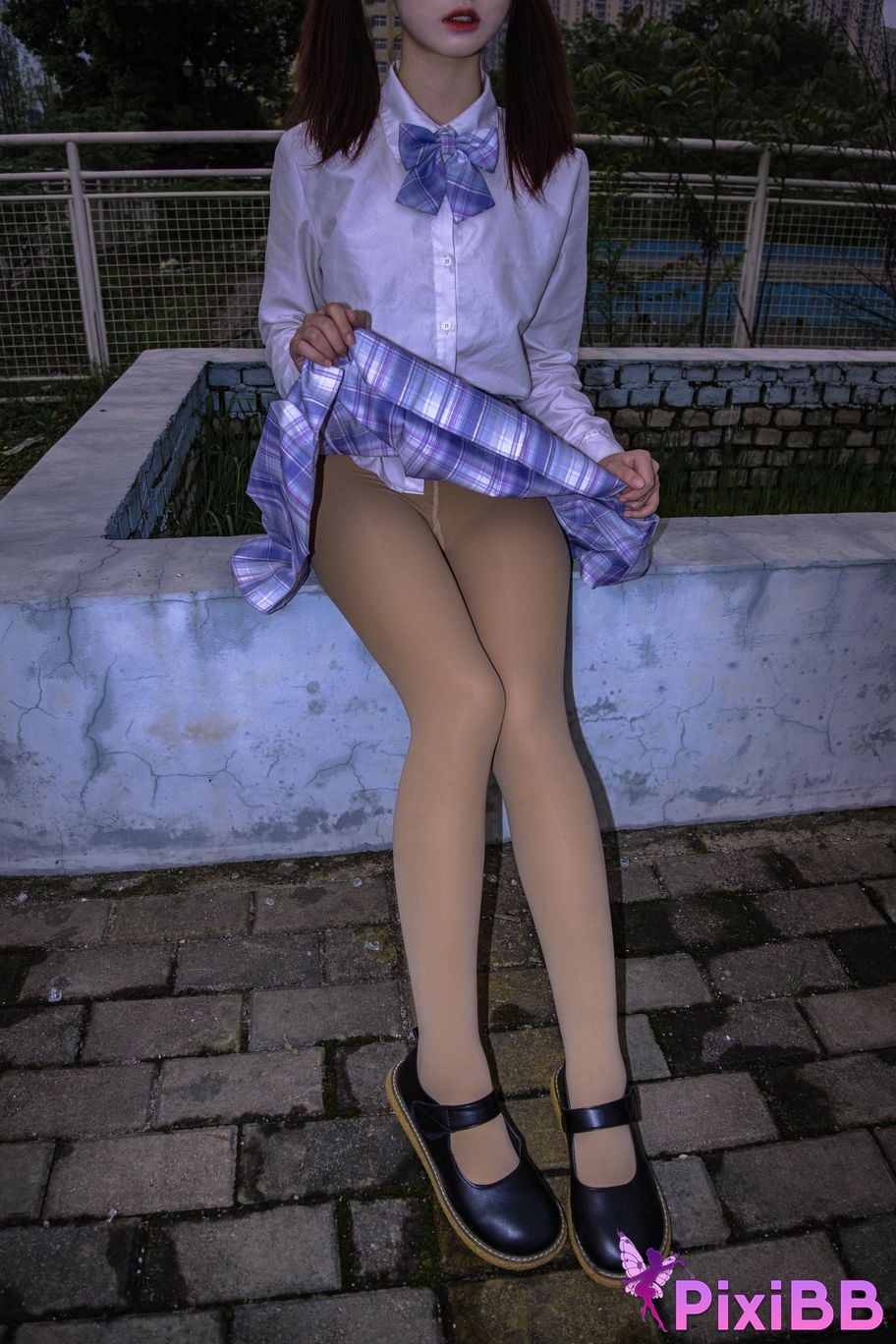 001 300D PixiBB.COM 052