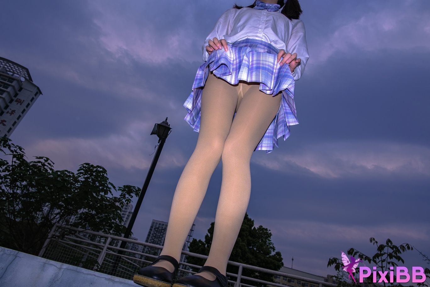 001 300D PixiBB.COM 059