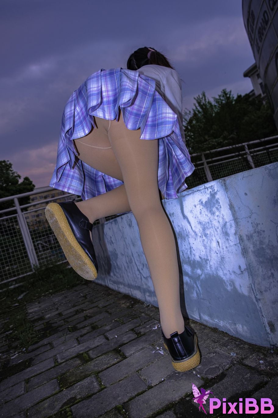 001 300D PixiBB.COM 064