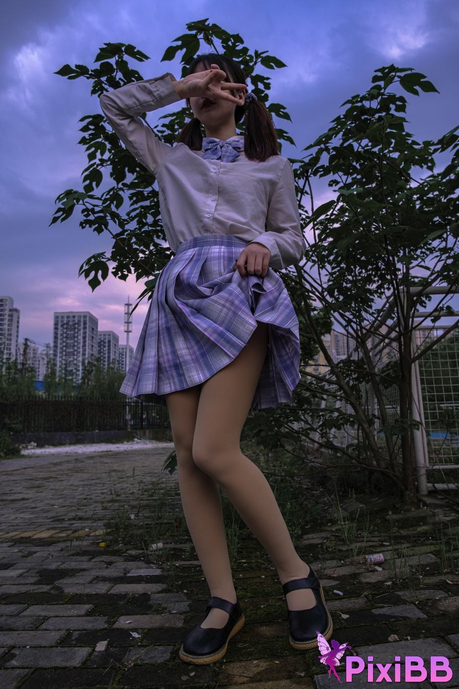 001 300D PixiBB.COM 066