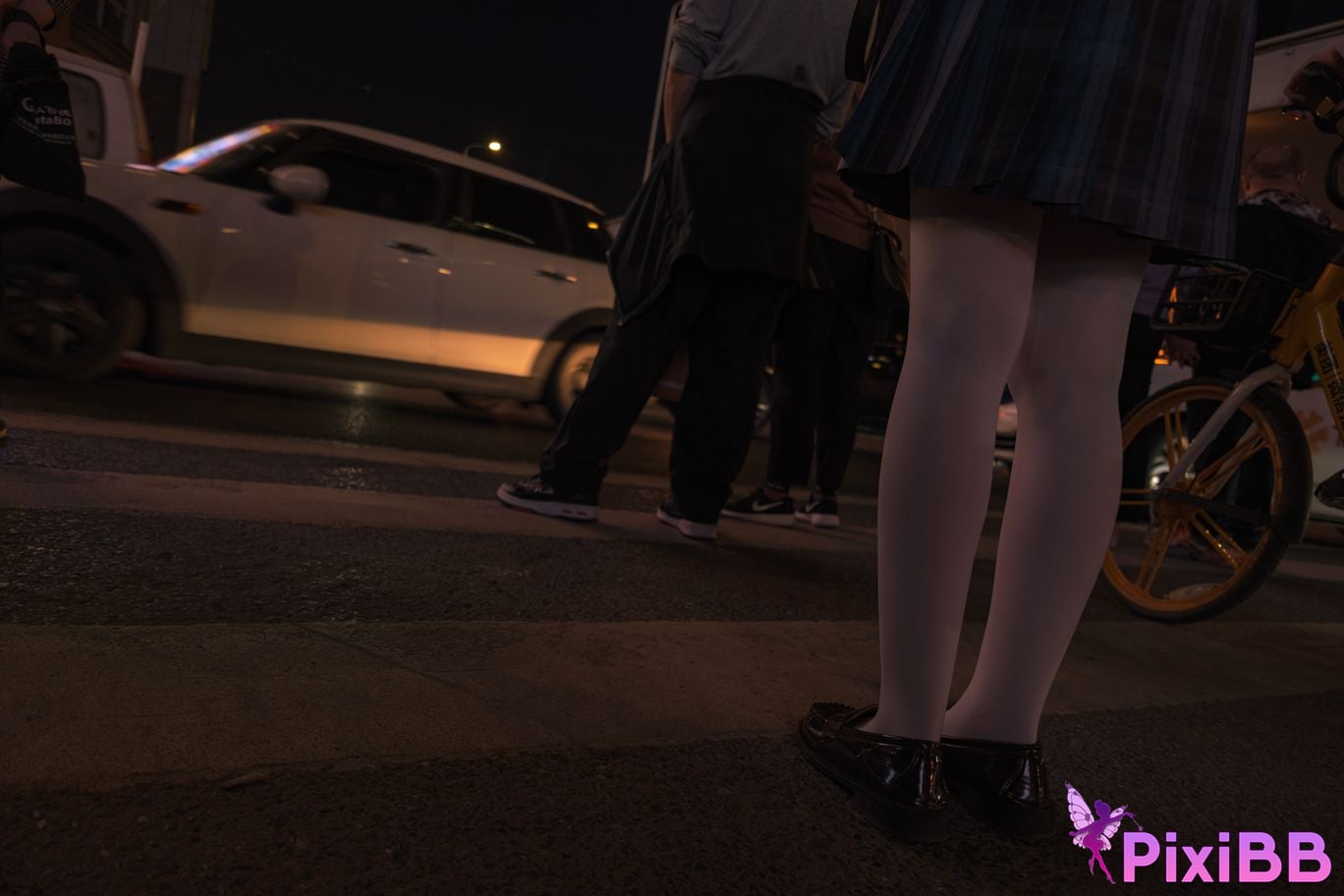 002 80D PixiBB.COM 090