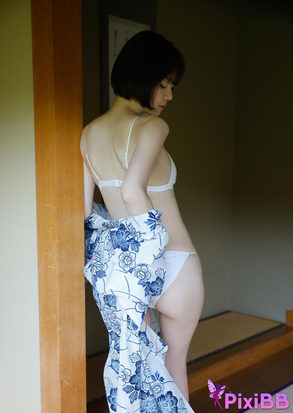 Japanese Idol Ikechan Ike chan go journey Spicy sun gravure photo book PixiBB.COM 009