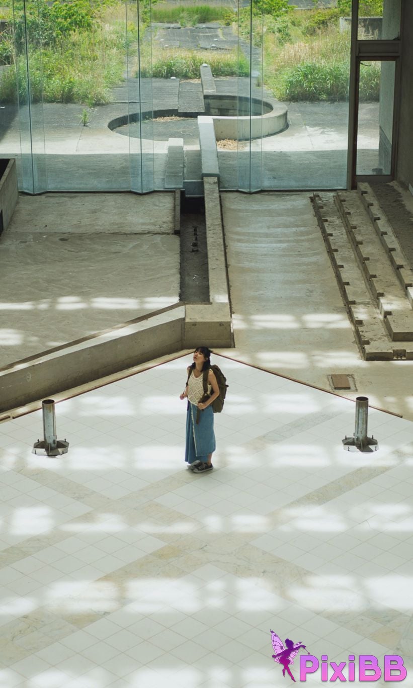 Japanese Idol Ikechan Ike chan Digital only photo collection WANDERER weekly play PHOTO BOOK PixiBB.COM 009