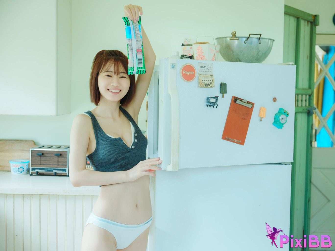 Japanese Idol Ikechan Ike chan FRIDAY digital photo book Popularity YouTuber and a relaxing holiday PixiBB.COM 037